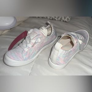 KIDS size 13 ROXY super comfy and stretchy sneakers